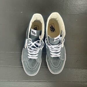 Vans Kids High-Top Skate Sneakers in Grey and White
